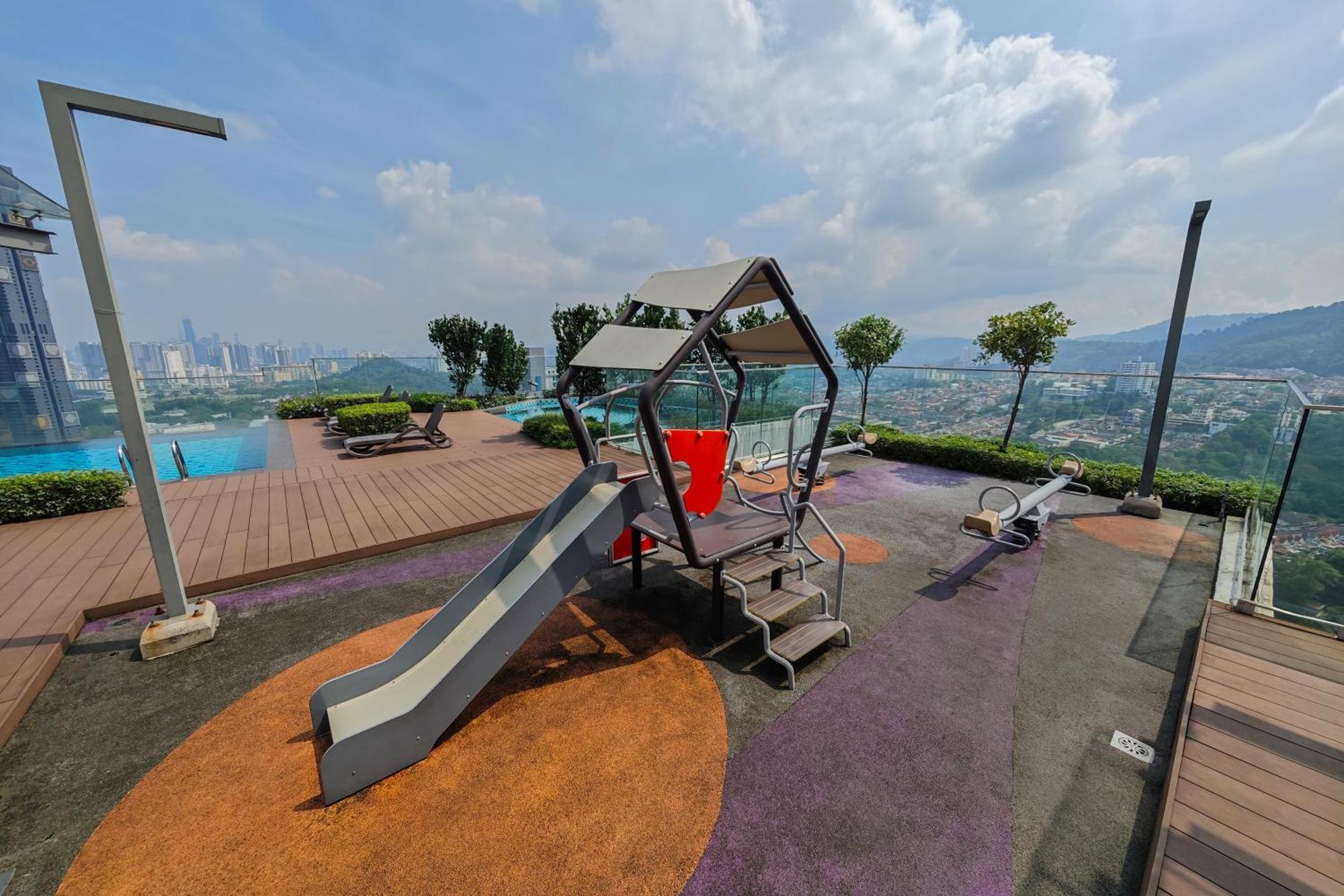 2rooms 4pax Link Mall Mrt#kl #jhouse#ekocheras#malaysia Pangsapuri Kuala Lumpur